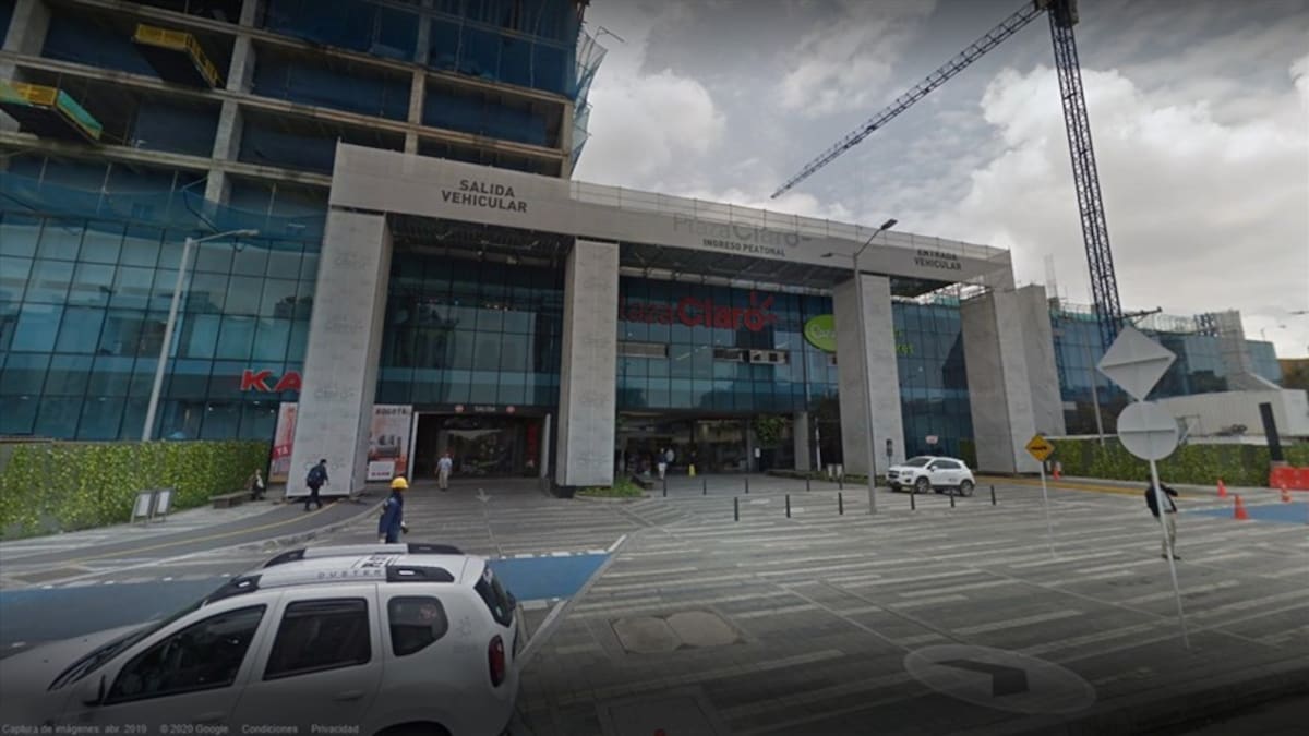 Plaza Claro se pronuncia tras robos de elementos en su parqueadero