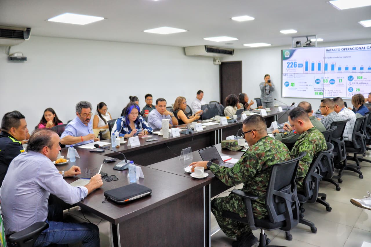 Desde la administración municipal se insistió en que el programa de recompensas también aplica para información que ayude a prevenir nuevos hechos terroristas. Foto: Alcaldía de Cali.