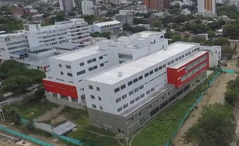 La obra lleva cerca de 10 años paralizadas.