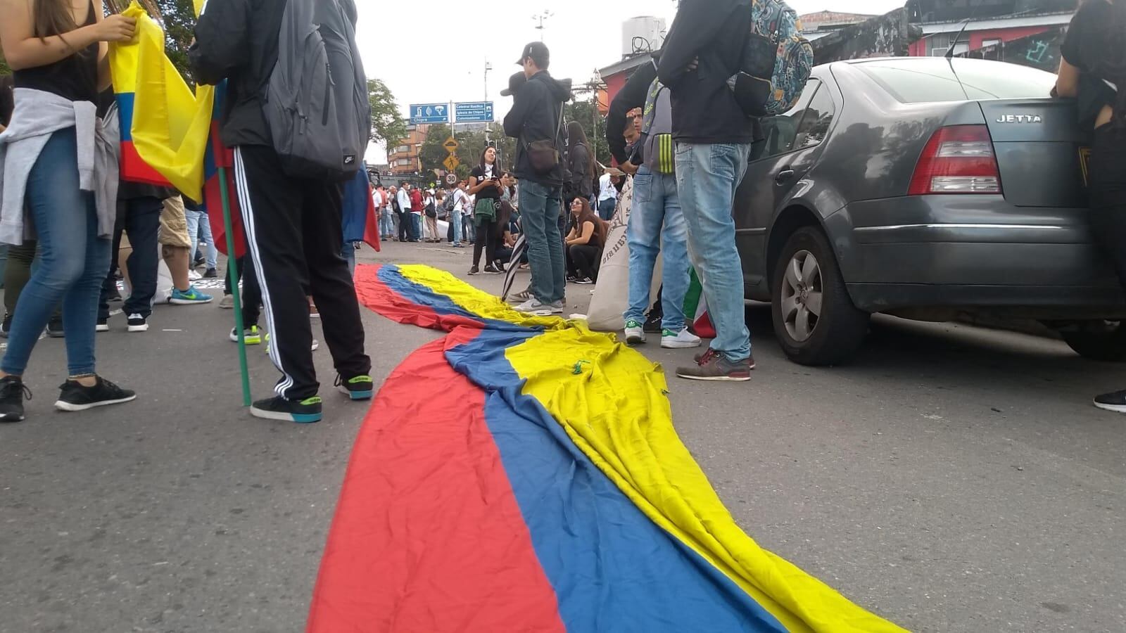 Oficial Caracol Radio - Archivo