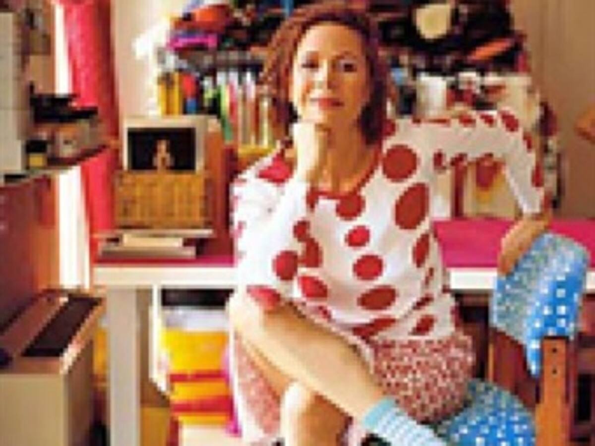 Agatha Ruiz de la Prada cumple 50 años y los celebra con desfile en Colombia