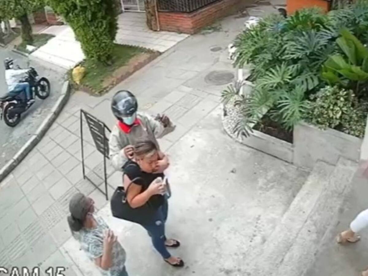 Nuevo atraco de cadena de oro en Cabecera