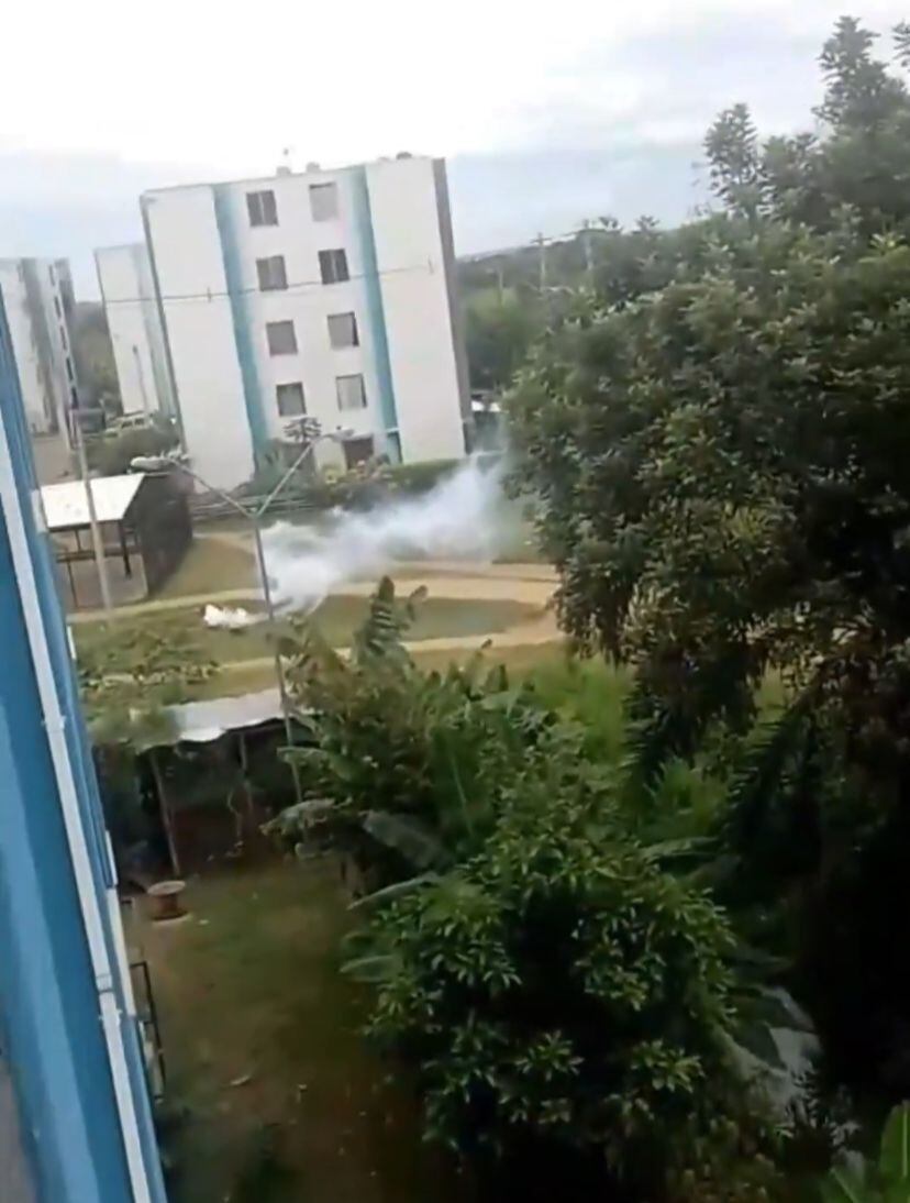 Asonada contra la Policía en Jamundí deja un uniformado herido y dos detenidos - Redes Sociales