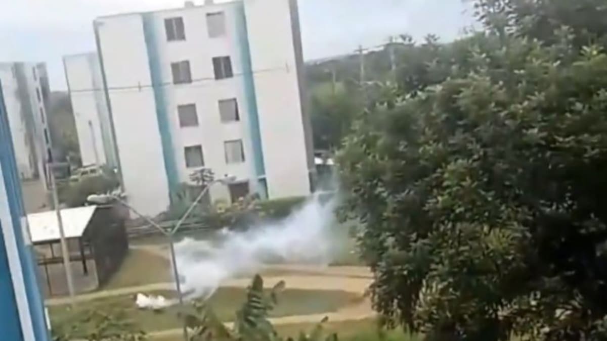 Asonada contra la Policía en Jamundí deja un uniformado herido y dos detenidos