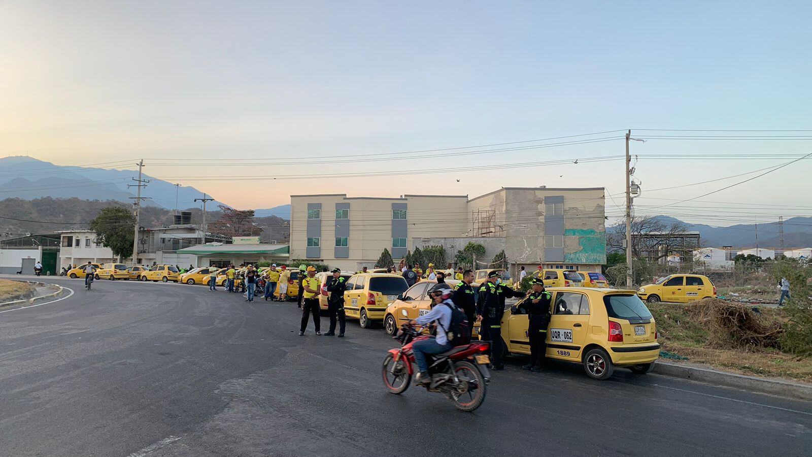 Paro de taxistas en Santa Marta