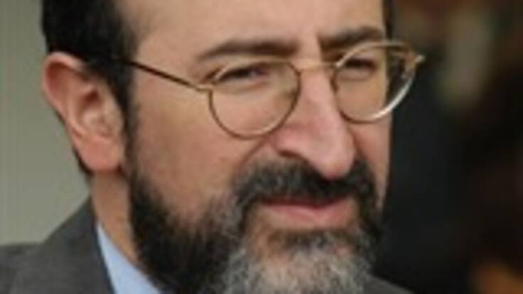 El ex ministro Juan Lozano pide al Congreso tramitar ley que aumentaría en dos semanas la licencia de maternidad