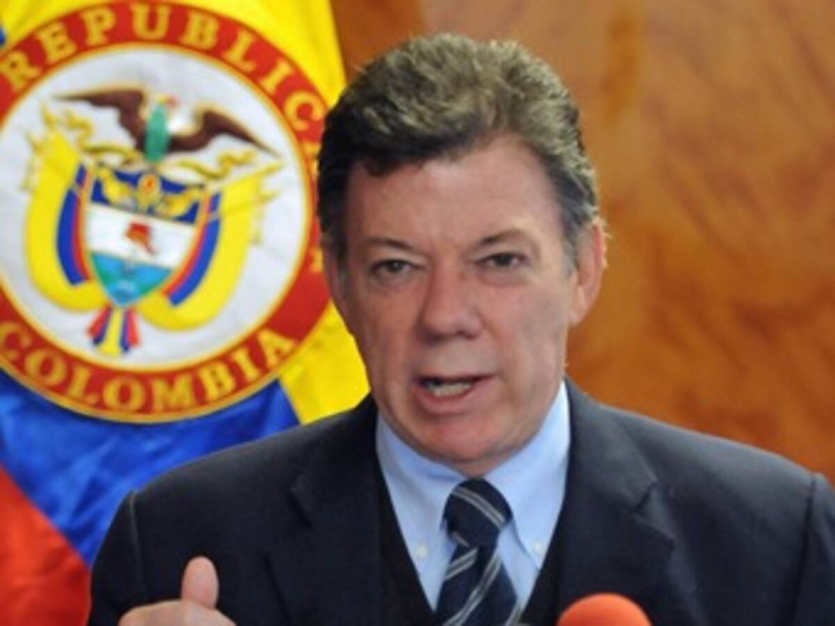'Reparar víctimas y restituir tierras es olvidar el odio y unirnos en sociedad': Santos