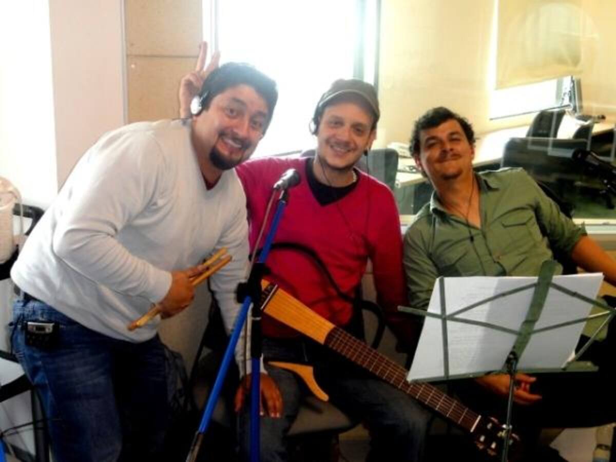 Los Chisgueros de la Buseta: Oscar Delgado, Gigi Posadan y Tuto Muñoz