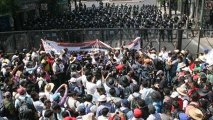 Militares marchan de Armenia a Bogotá reclamando mejores condiciones