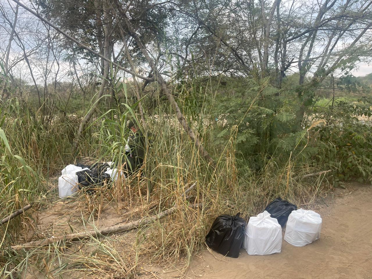 Licor de contrabando en frontera con Venezuela. Foto: MECUC.