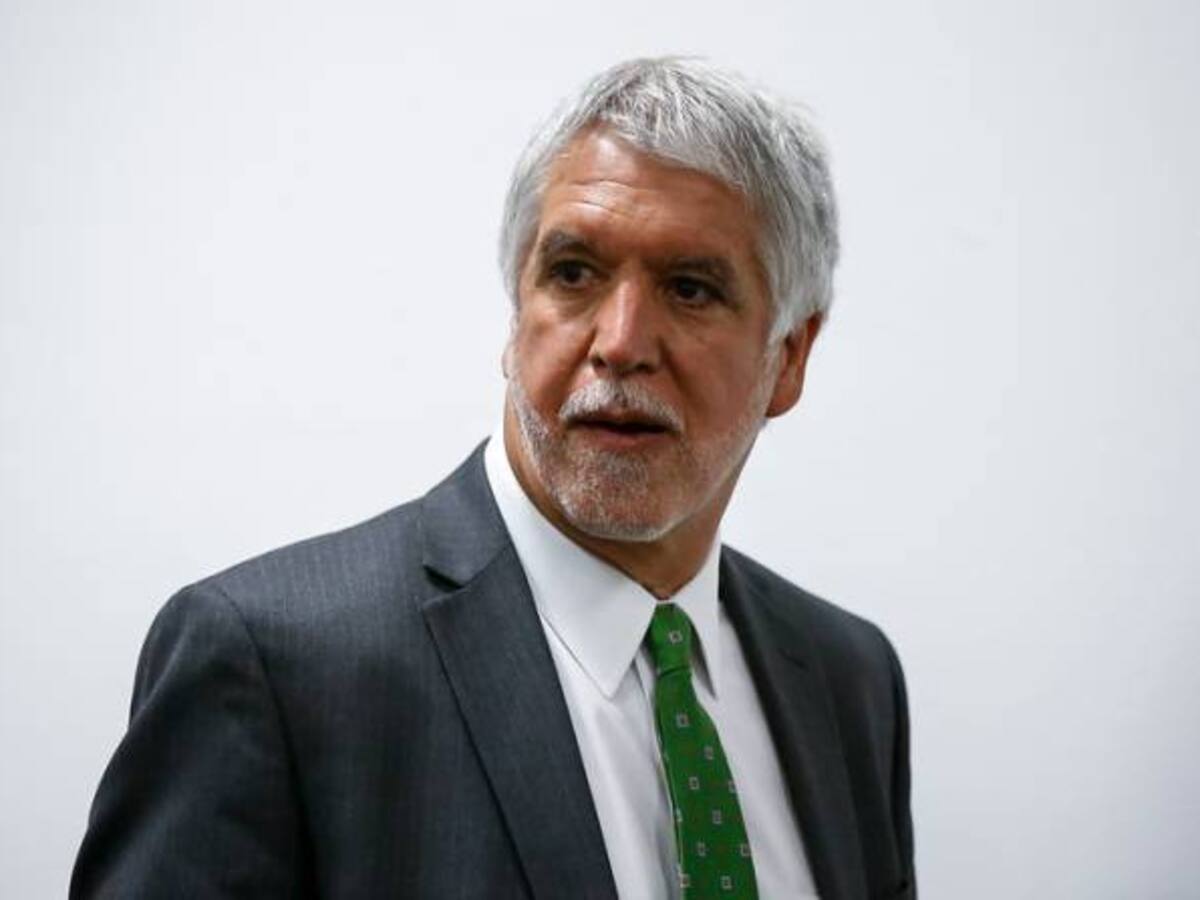 Anuncian demanda contra Peñalosa por problemática de habitantes de calle