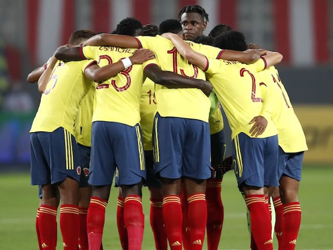 Selección Colombia previo al partido contra Perú