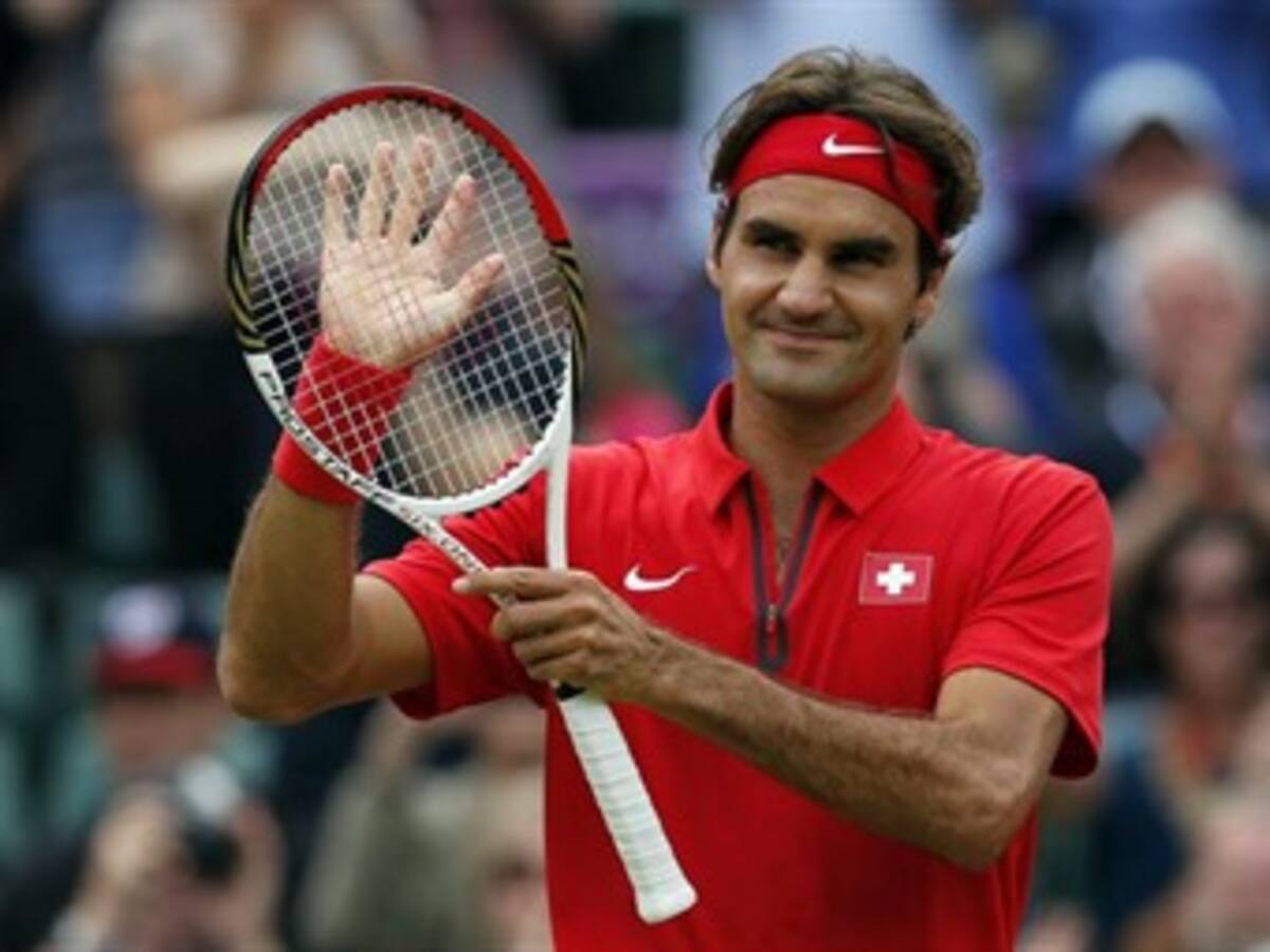 Federer venció a Isner y se verá con Del Potro en semifinales