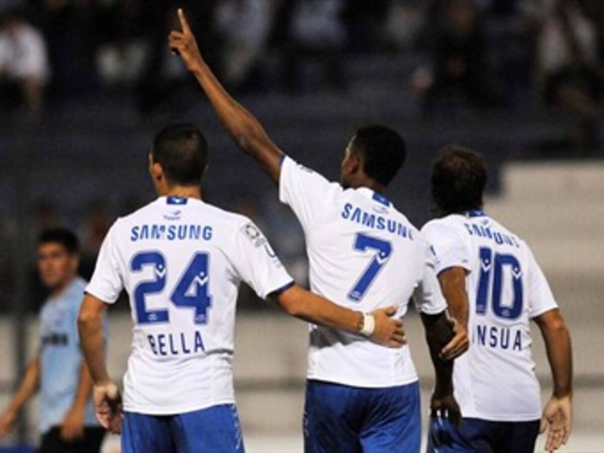 Copete: 'Estoy muy contento en Vélez Sarsfield y en le fútbol argentino'