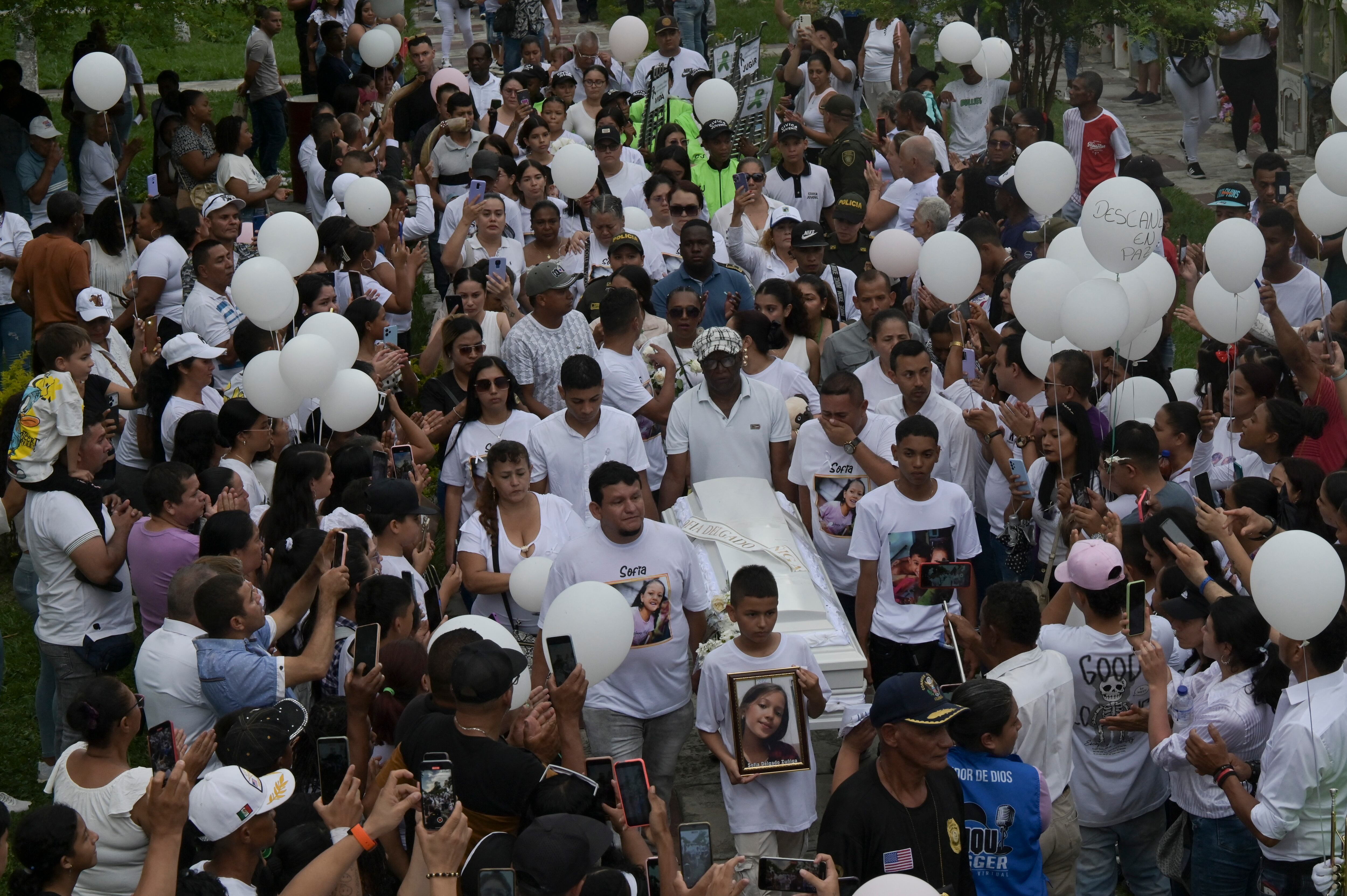 Funeral de Sofía Delgado. (Foto por: JOAQUIN SARMIENTO / AFP)