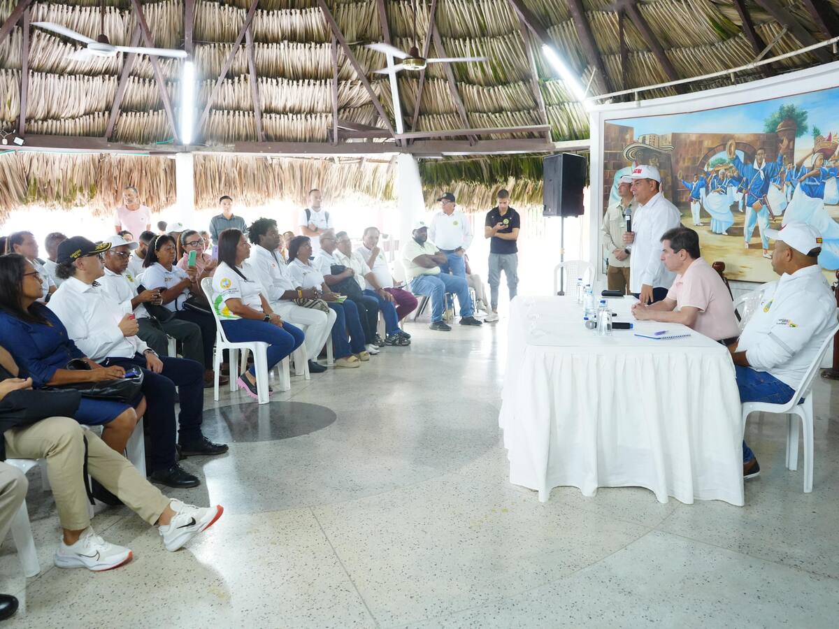 Presidentes de JAC y Ministro del Interior se reunieron en Cartagena
