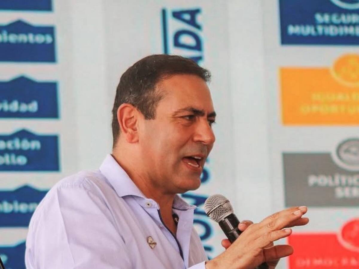 Gobernador de Santander advierte que peajes no financiarán obras fuera del departamento
