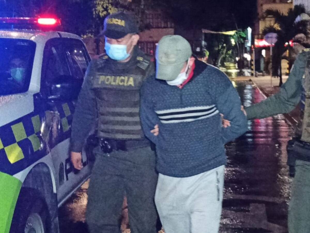 Capturan sospechoso de dejar el cuerpo de una mujer dentro de una bolsa