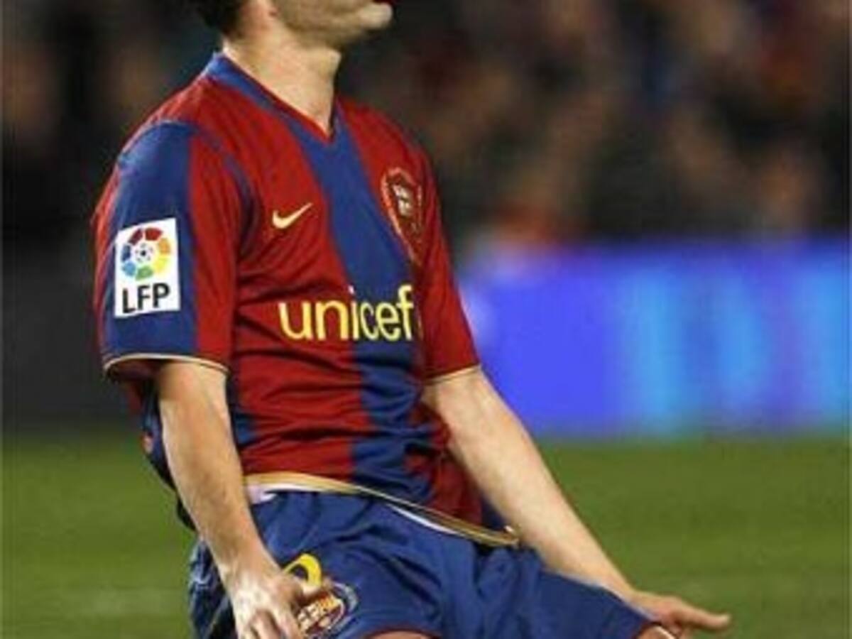 El barcelonista Iniesta se perderá la final contra el Estudiantes por lesión muscular
