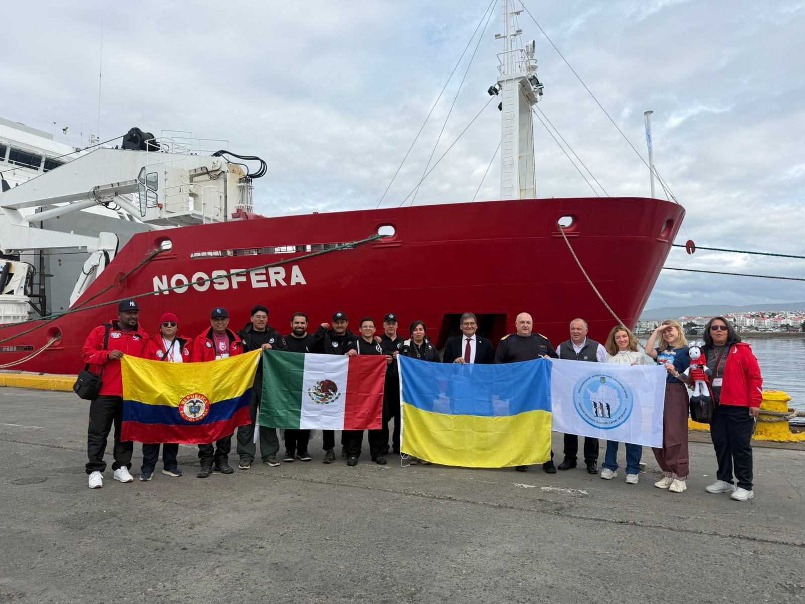Un samario y una barranquillera hacen historia rumbo a la Antártida/ Universidad del Magdalena.