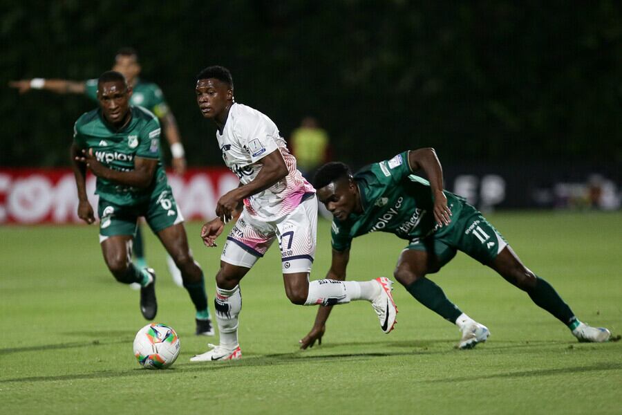 Duelo de Liga entre Fortaleza y Deportivo Cali / Colprensa