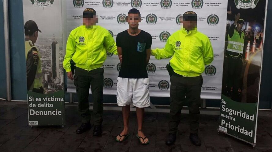 El hombre, quien presenta detención domiciliaria por el delito de hurto, sería el responsable de diferentes hechos delictivos presentados en la comuna 7 y 13. Foto: Policía Metropolitana de Cali