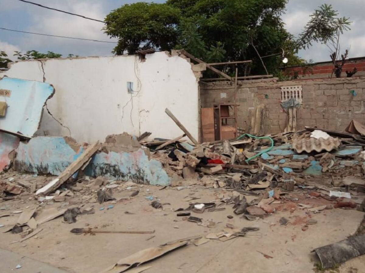 Destruyen vivienda de supuesto abusador infantil en Barranquilla