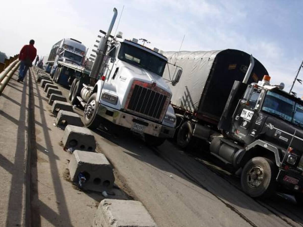 Inician concentraciones de transportadores en Bogotá