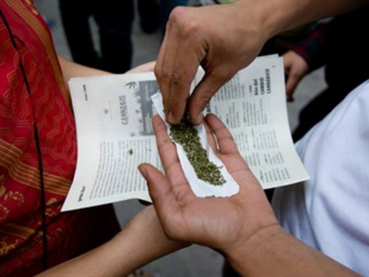 Más de mil capturados por venta de droga en las principales ciudades del país