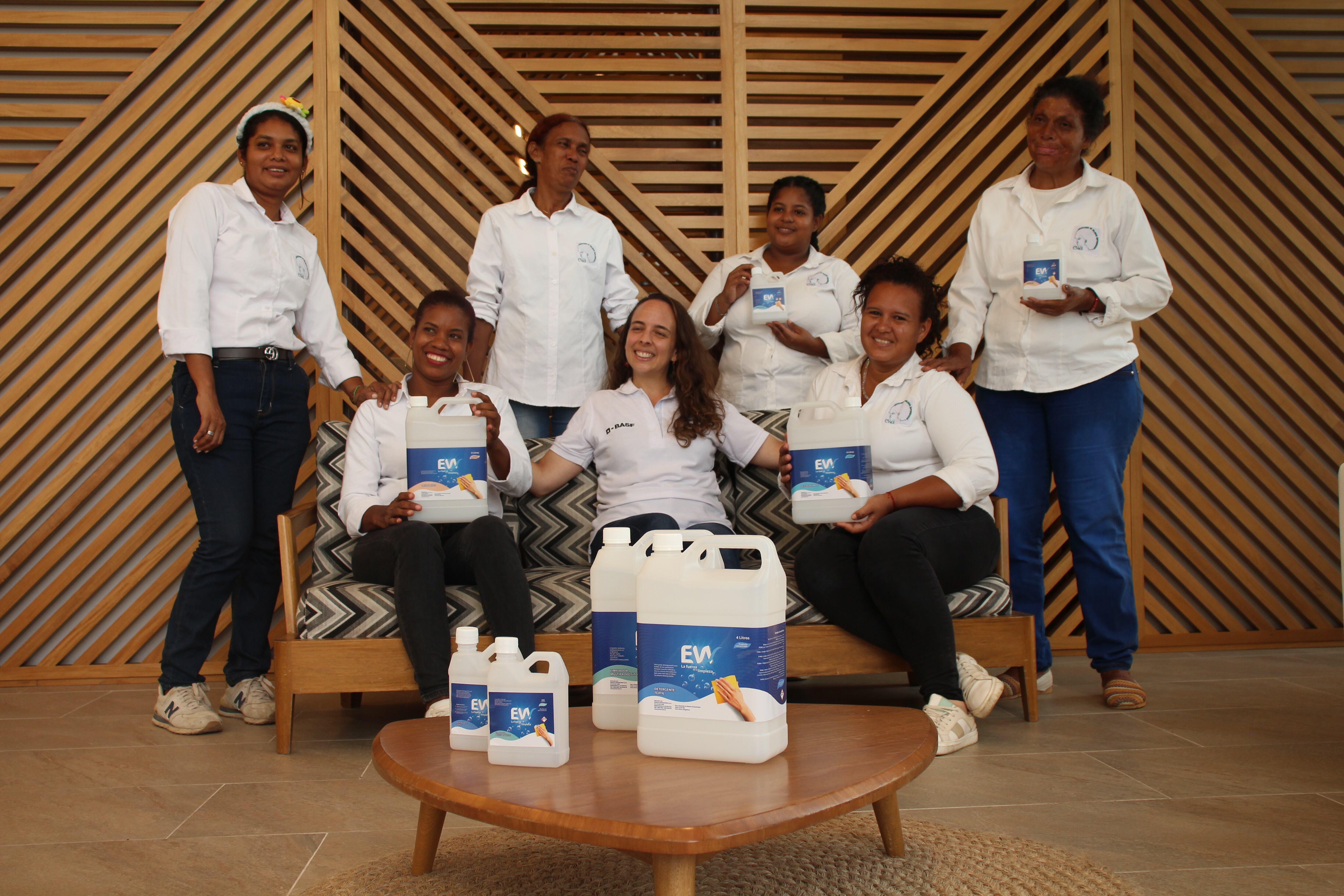 Integrantes de Empowered Women . BASF