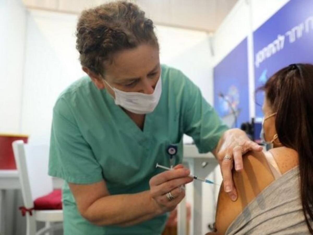 MinSalud definió pasos para vacunar a población priorizada contra el COVID