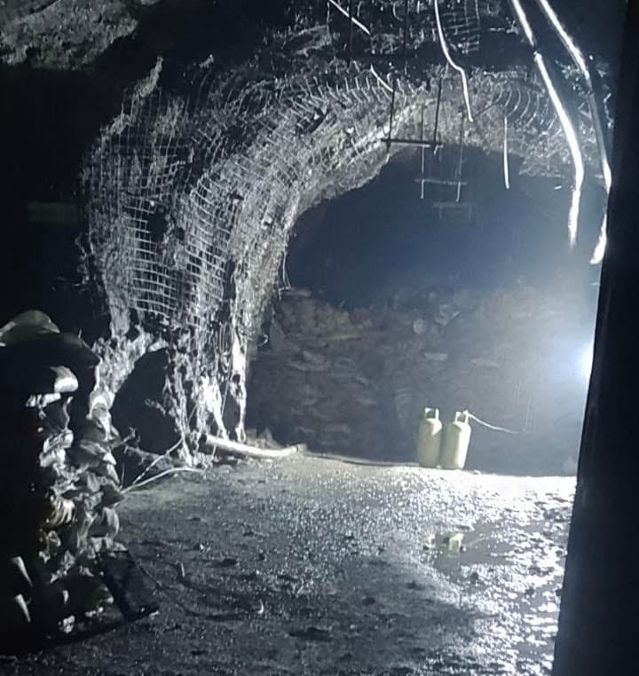 Explosivos con los que atacaron una mina de oro en Buriticá, Antioquia. Foto: cortesía.