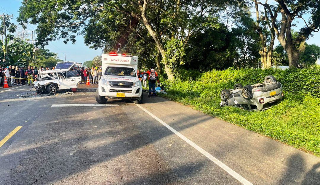 2 muertos y 5 heridos dejó accidente entre Cartagena y San Onofre