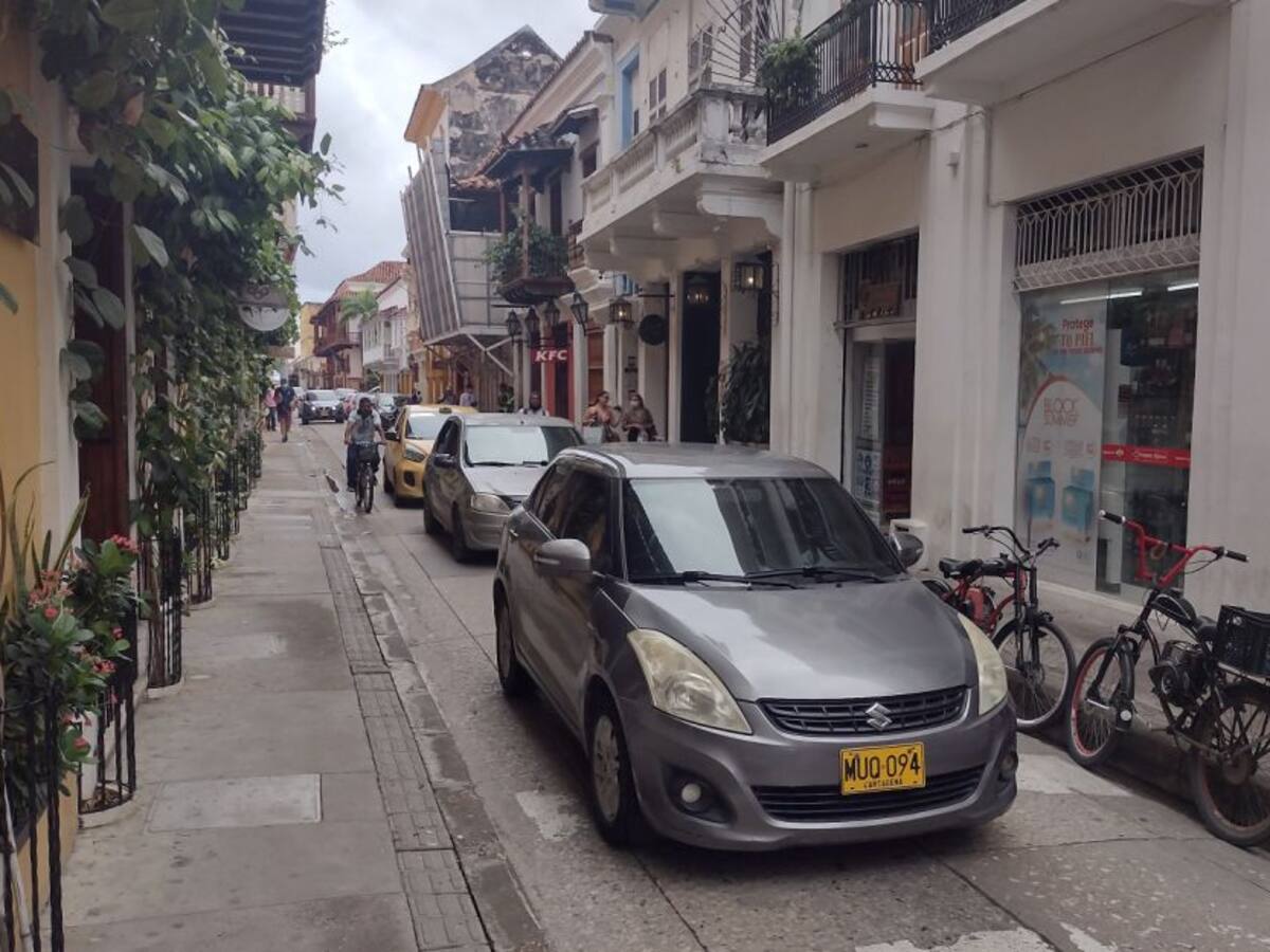 Comerciantes, afectados con suspensión de servicio de agua en Cartagena