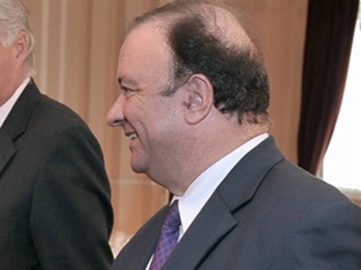 Me complace anunciar que Luis Carlos Villegas será el nuevo embajador en EE.UU.: Santos