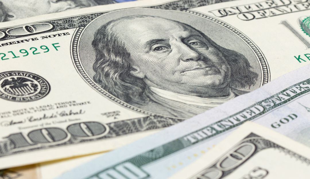 Valor del dólar supera los 4.000 pesos