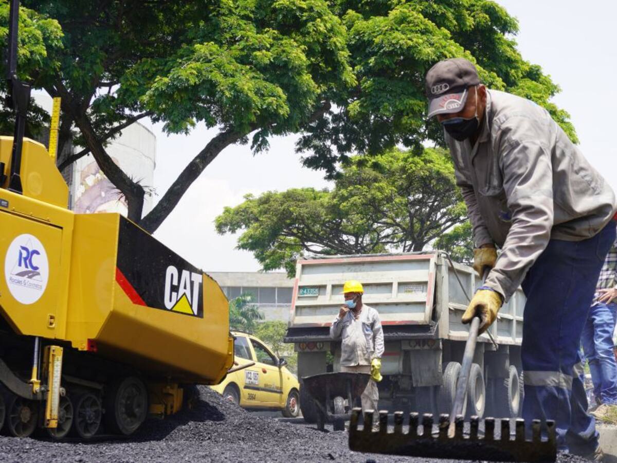 Adjudicado plan de renovación vial en 73 barrios de Cali