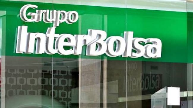 El superintendente Financiero indicó que está a disposición de la Fiscalía.