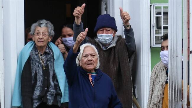 ¿Considera que se justifican las restricciones para las personas mayores de 70 años?. Foto: Getty Images