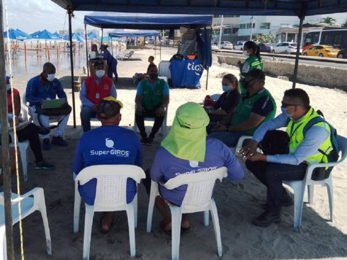 Carperos deben cumplir con bioseguridad en playas de Bocagrande: Alcaldía
