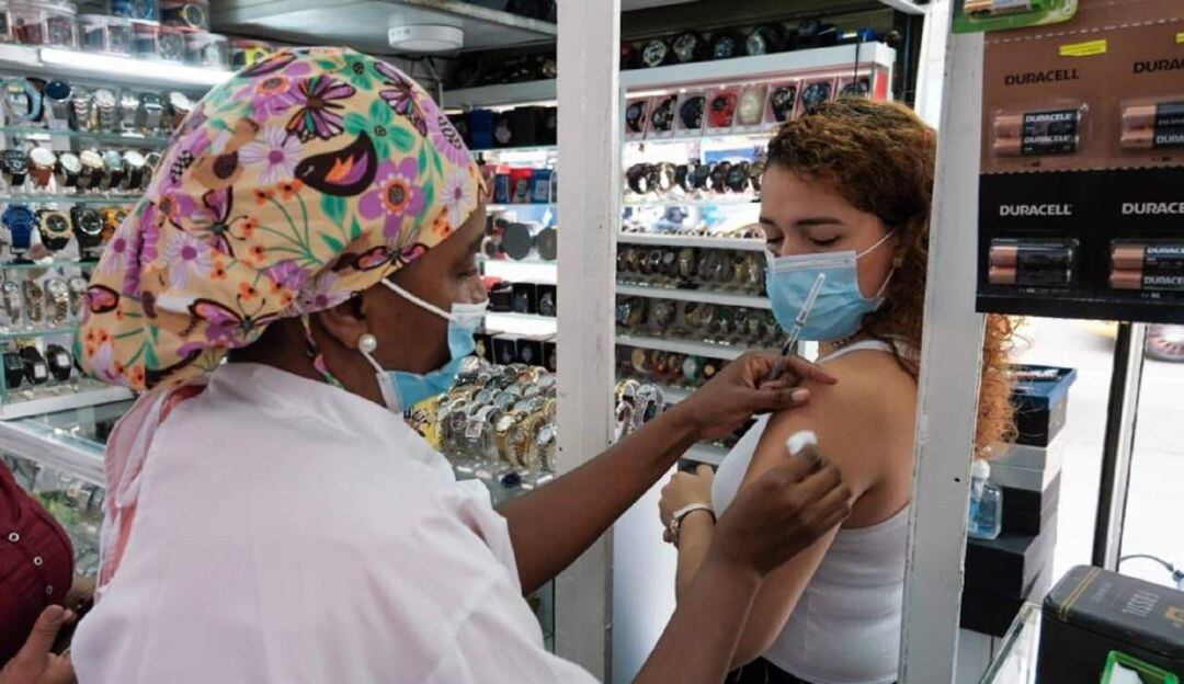 COVID en Colombia: El país registra 28.849 nuevos casos y 138 fallecidos