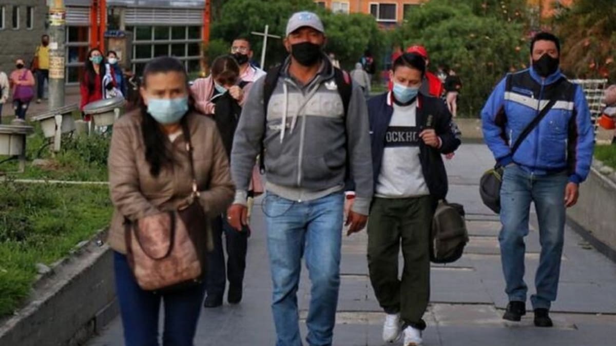 En espacios abiertos del área ya no es obligatorio usar el tapabocas