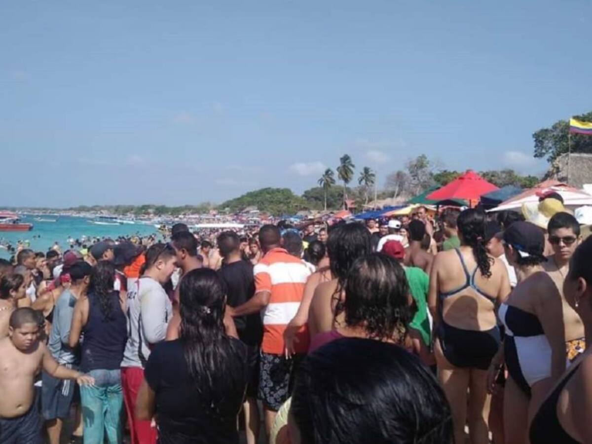Por alto flujo de visitantes, cierran ingreso a Playa Blanca en isla Barú
