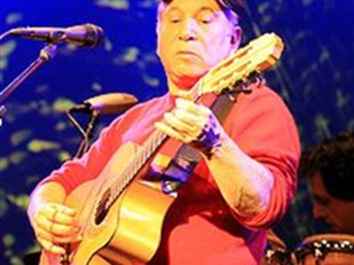 Paul Simon celebra los 25 años del disco que puso rostro al apartheid