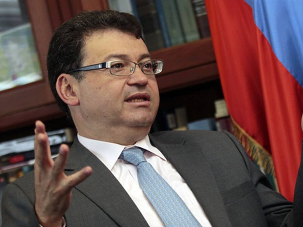 Humberto Sierra Porto fue reelegido como Juez de la CorteIDH