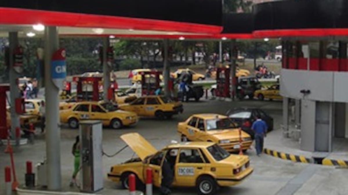 Desde hoy rige libertad vigilada en precios de la gasolina: Minminas