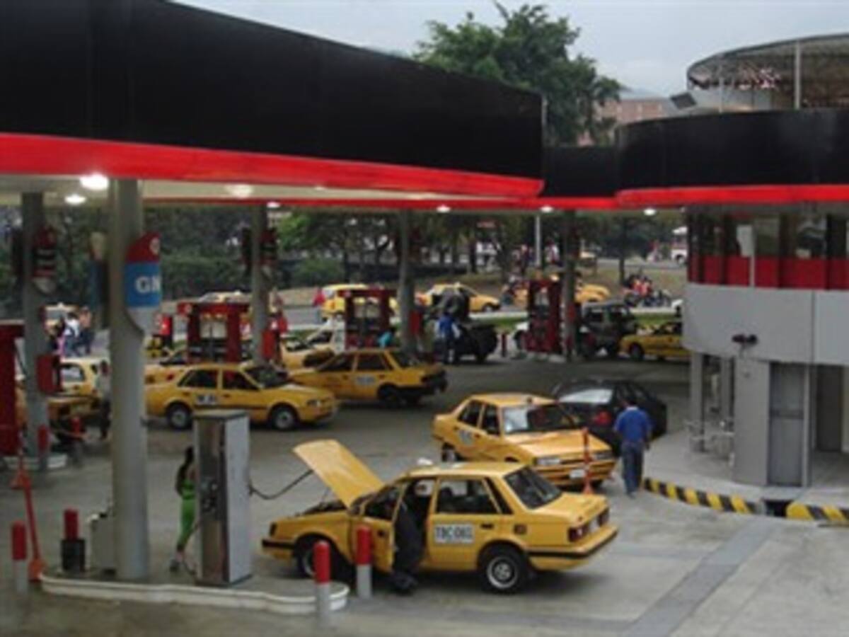 Desde hoy rige libertad vigilada en precios de la gasolina: Minminas