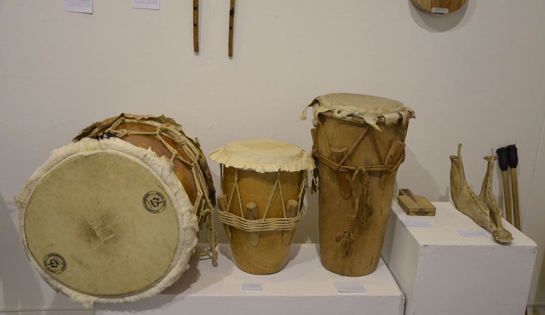 Exposición de instrumentos musicales en Ibagué