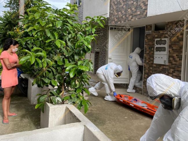 Investigan presunto homicidio de mujer en Girón