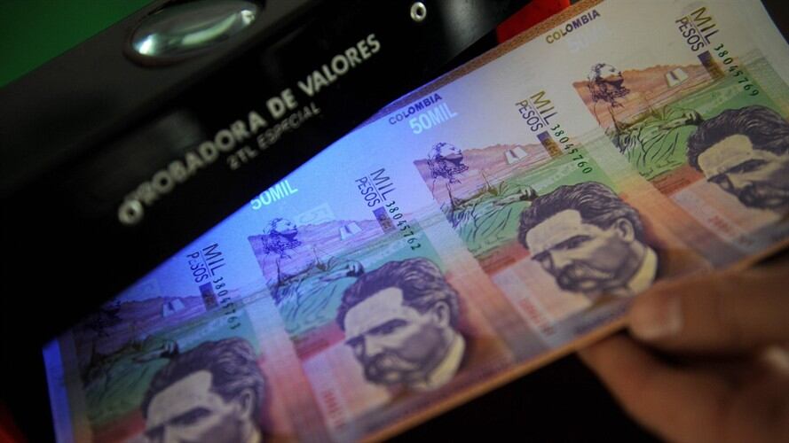 Rodolfo Hernández afirma que por cada foto denuncia le dará de su propio bolsillo 500.000 pesos. Foto: Getty Images